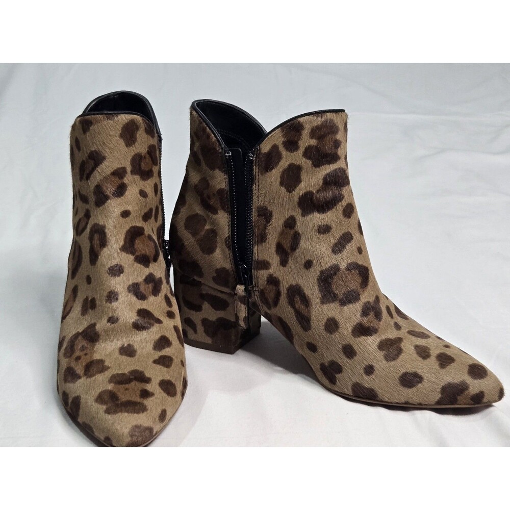 COLE HAAN ELYSE Leopard Print Calf Hair Ankle Bootie Women's 6 Minor Flaws